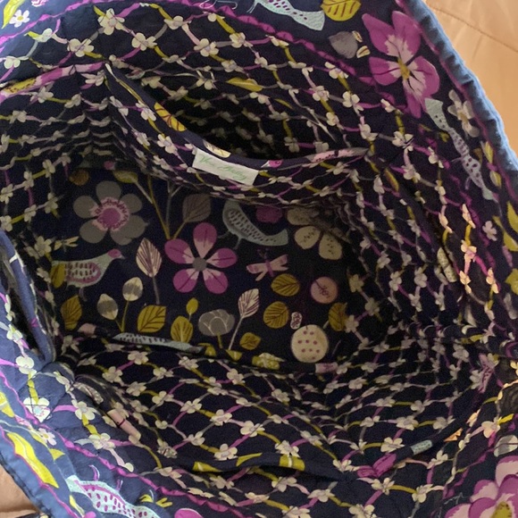 Vera Bradley tote - Picture 2 of 2